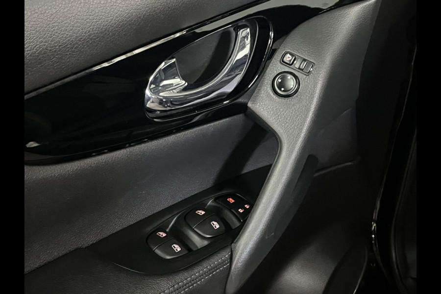 Nissan QASHQAI 1.3 DIG-T N-Connecta Trekhaak | Panoramadak | 360 camera | Stoelverwarming | Navigatie | Cruise control | Keyless