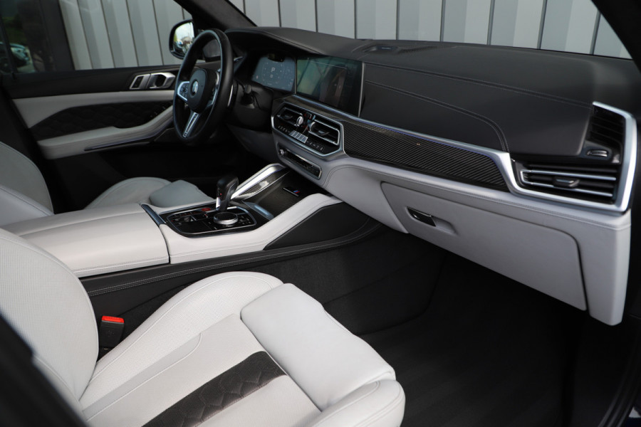 BMW X5 M Competition | 625PK | Head-up | Massage | Carbon | Bowers&Wilkins | Schaalstoelen | Keyless-go | Entertainment achterin | Sfee
