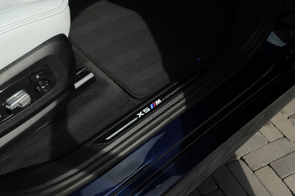 BMW X5 M Competition | 625PK | Head-up | Massage | Carbon | Bowers&Wilkins | Schaalstoelen | Keyless-go | Entertainment achterin | Sfee