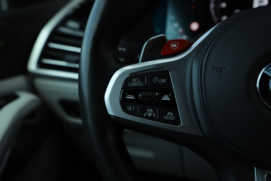BMW X5 M Competition | 625PK | Head-up | Massage | Carbon | Bowers&Wilkins | Schaalstoelen | Keyless-go | Entertainment achterin | Sfee