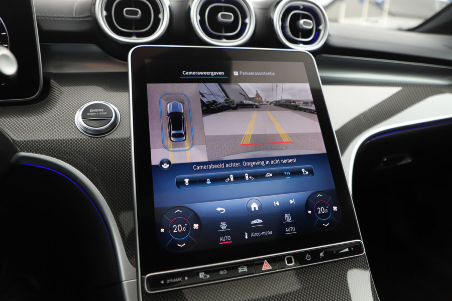 Mercedes-Benz C-Klasse 300e AMG | 313PK | Head-up | Keyless-go | Pano | Digital-light | Sfeerverlichting | Standkachel | Leder | 2022.