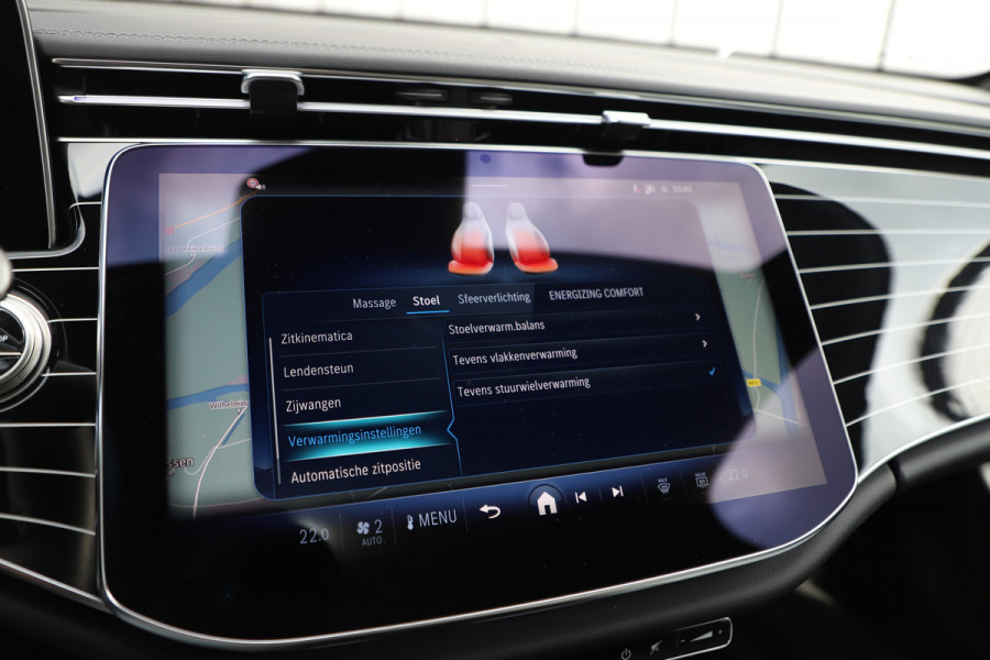 Mercedes-Benz E-Klasse 300e Exclusive line | 313PK | Massage | Luchtvering | Achterasbesturing | Burmester 4D | Leder exclusief | Digital-light | Distr