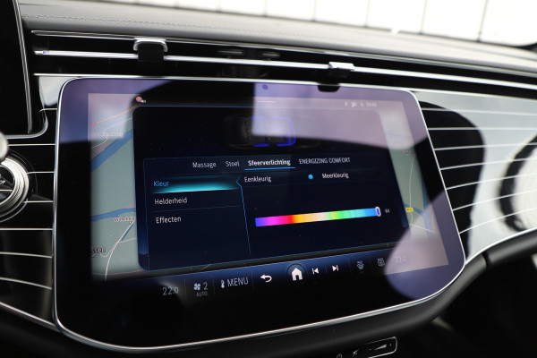 Mercedes-Benz E-Klasse 300e Exclusive line | 313PK | Massage | Luchtvering | Achterasbesturing | Burmester 4D | Leder exclusief | Digital-light | Distr