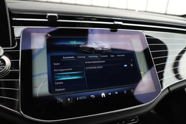Mercedes-Benz E-Klasse 300e Exclusive line | 313PK | Massage | Luchtvering | Achterasbesturing | Burmester 4D | Leder exclusief | Digital-light | Distr