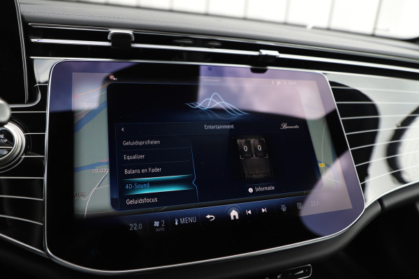 Mercedes-Benz E-Klasse 300e Exclusive line | 313PK | Massage | Luchtvering | Achterasbesturing | Burmester 4D | Leder exclusief | Digital-light | Distr