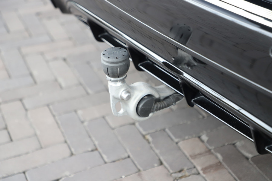 Mercedes-Benz E-Klasse Estate AMG 53 4MATIC+ | 585PK | Hyperscreen | Burmester 4D | Keyless-go | Distronic+ | Sfeerverlichting | Stuurwielverw. | 2025.