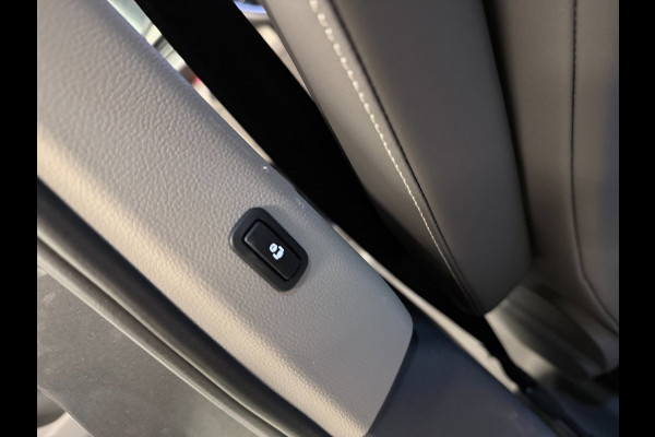 Volkswagen Multivan 1.4 eHybrid Energetic 7P PANO/NAVI/H-UP/V-COCKPIT/7X STOELVERW/CAM/H-LEDER/SFEERVERL/STUURVERW///