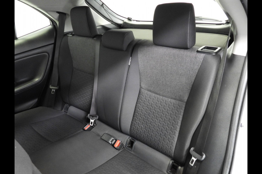 Toyota Yaris Cross 1.5 Hybrid Active NAVI-APP/CAMERA/CLIMA/ADAPT.CRUISE!