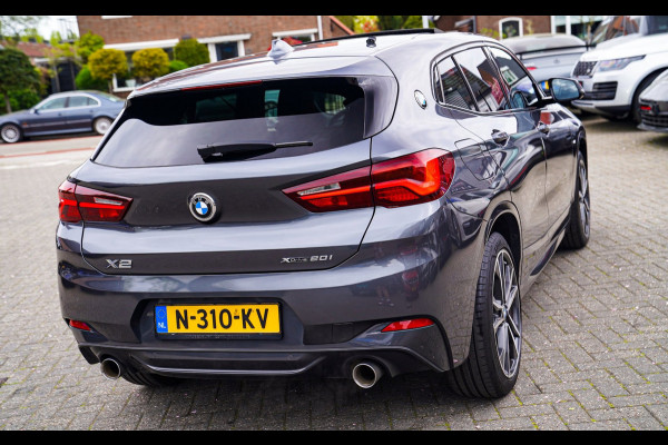BMW X2 XDrive20i High Executive | Stoelverwarming | Panorama | Head Up Display | M Sport onderstel | M Sport pakket