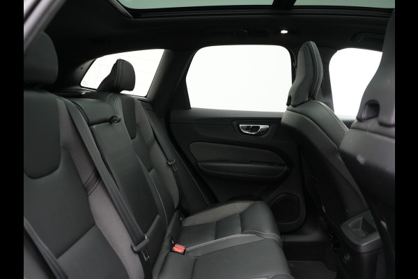 Volvo XC60 T8 AWD Plus Dark LONG RANGE PHEV 456pk Dealer O.H | Panodak | 360 Camera | Adaptive Cruise | Head Up | Adaptieve Full LED Koplampen |  Sportstoelen Memory & Verwarmd | Google Assistant | Apple Carplay | Keyless | Navigatie | Virtual | DAB |  Plug In Hybrid |