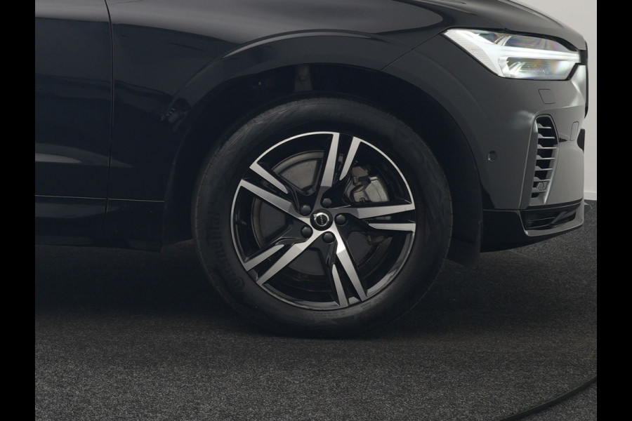 Volvo XC60 T8 AWD Plus Dark LONG RANGE PHEV 456pk Dealer O.H | Panodak | 360 Camera | Adaptive Cruise | Head Up | Adaptieve Full LED Koplampen |  Sportstoelen Memory & Verwarmd | Google Assistant | Apple Carplay | Keyless | Navigatie | Virtual | DAB |  Plug In Hybrid |