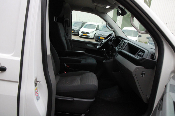 Volkswagen Transporter 2.0 TDI 150PK L1H1 Comfortline / App connect / Multi stuur / Trekhaak