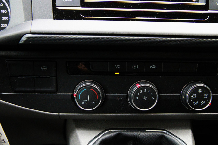 Volkswagen Transporter 2.0 TDI 150PK L1H1 Comfortline / App connect / Multi stuur / Trekhaak