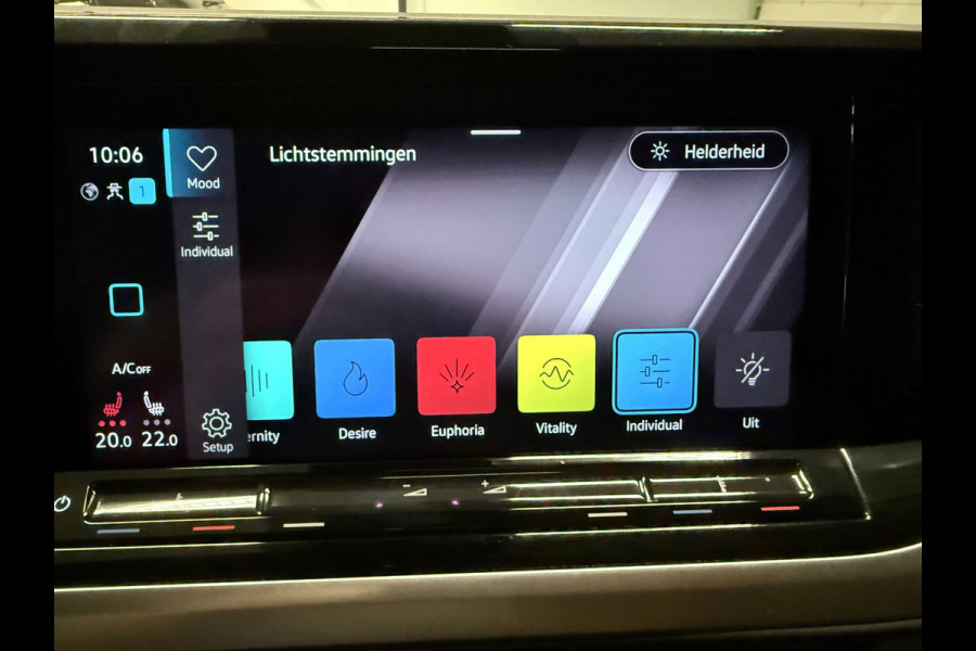 Volkswagen Multivan 1.4 eHybrid Energetic 7P PANO/NAVI/H-UP/V-COCKPIT/7X STOELVERW/CAM/H-LEDER/SFEERVERL/STUURVERW///