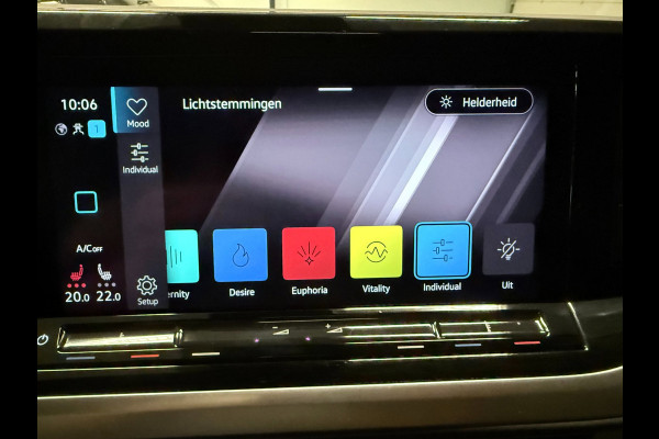 Volkswagen Multivan 1.4 eHybrid Energetic 7P PANO/NAVI/H-UP/V-COCKPIT/7X STOELVERW/CAM/H-LEDER/SFEERVERL/STUURVERW///