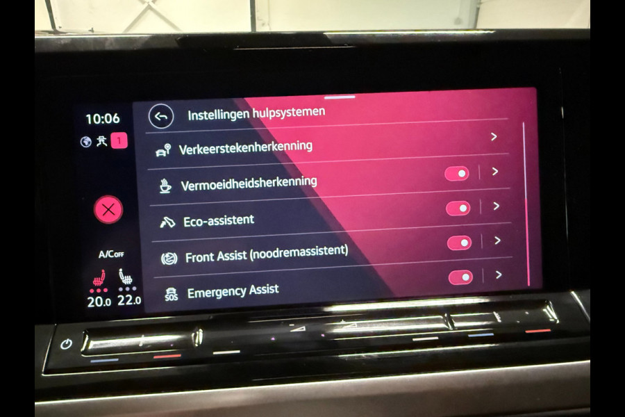 Volkswagen Multivan 1.4 eHybrid Energetic 7P PANO/NAVI/H-UP/V-COCKPIT/7X STOELVERW/CAM/H-LEDER/SFEERVERL/STUURVERW///