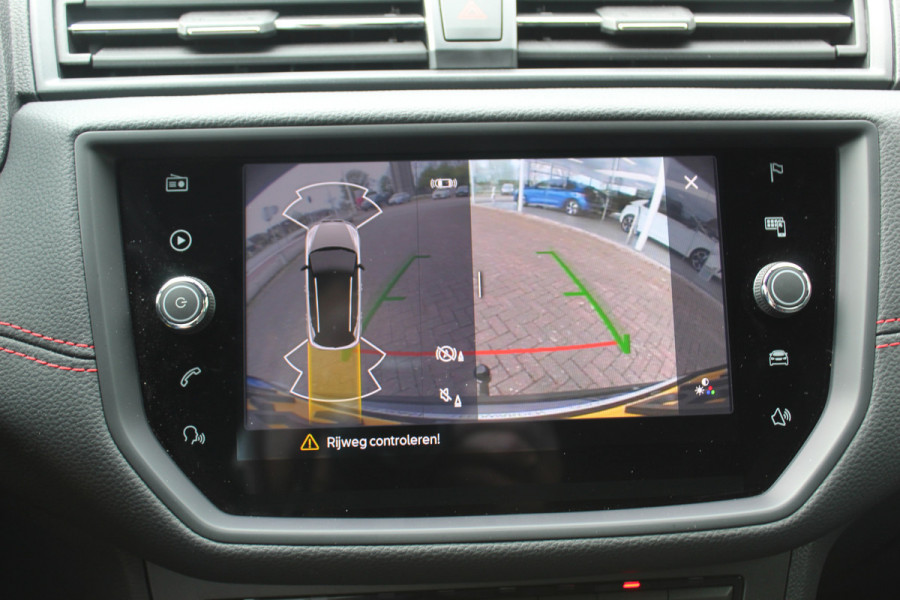 Seat Arona 1.0 TSI FR Limited Edition , Slechts 47107km Climate control , Camera , Trekhaak , Cruise control Dealeronderhouden , parkeersensoren V+A