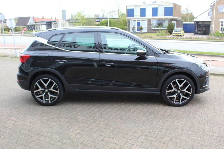 Seat Arona 1.0 TSI FR Limited Edition , Slechts 47107km Climate control , Camera , Trekhaak , Cruise control Dealeronderhouden , parkeersensoren V+A
