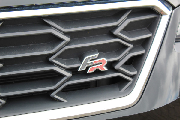 Seat Arona 1.0 TSI FR Limited Edition , Slechts 47107km Climate control , Camera , Trekhaak , Cruise control Dealeronderhouden , parkeersensoren V+A