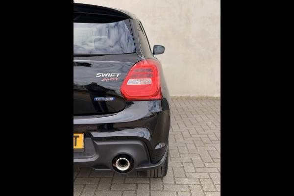 Suzuki Swift 1.4 Sport Smart Hybrid Camera CarPlay ACC 17'' LED Stoelverwarming