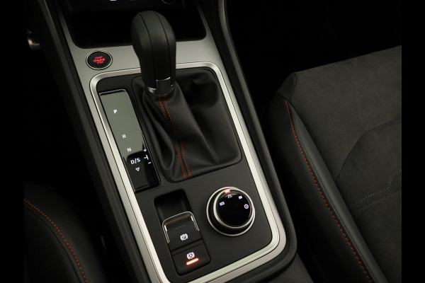 Seat Ateca 1.5 TSI FR Business Intense | Velgen 'Exclusive Glossy Black', 19 inch | Kuipstoelen, Dinamica Aurora Blue (suede look) | Verwambare voorstoelen + Stuurwiel | Draadloze Carplay