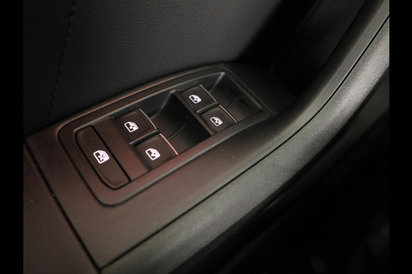 Seat Ateca 1.5 TSI FR Business Intense | Velgen 'Exclusive Glossy Black', 19 inch | Kuipstoelen, Dinamica Aurora Blue (suede look) | Verwambare voorstoelen + Stuurwiel | Draadloze Carplay