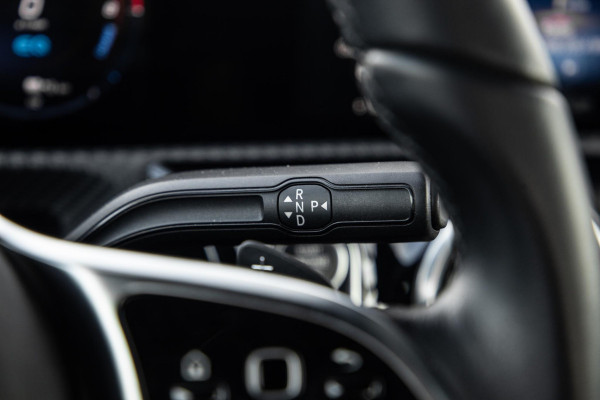 Mercedes-Benz A-Klasse 250 e Business Line CARPLAY / CAMERA / LEER / DEALER ONDERHOUDEN