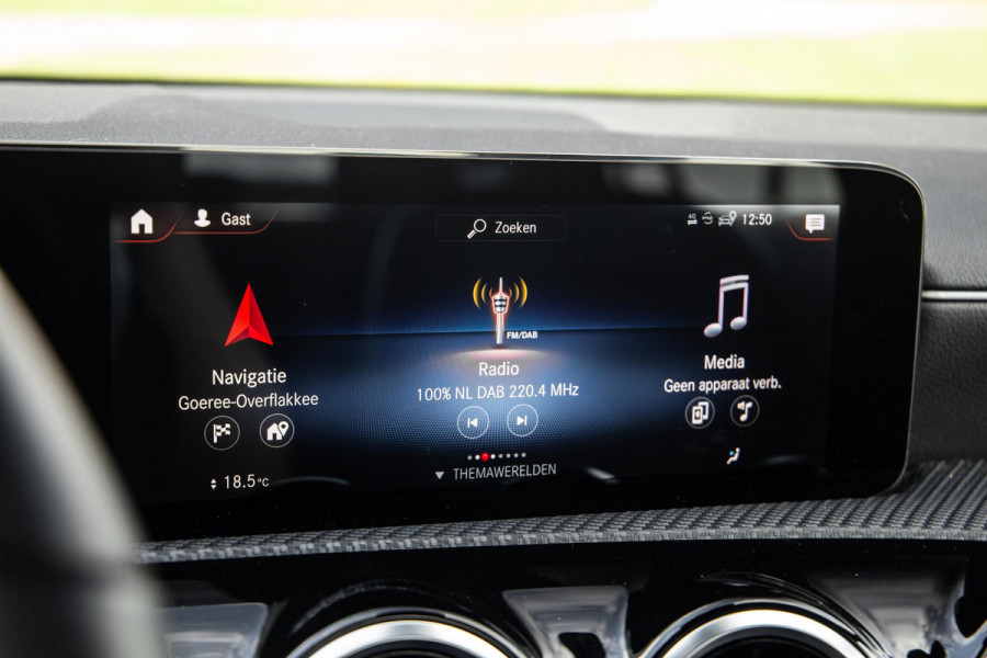 Mercedes-Benz A-Klasse 250 e Business Line CARPLAY / CAMERA / LEER / DEALER ONDERHOUDEN
