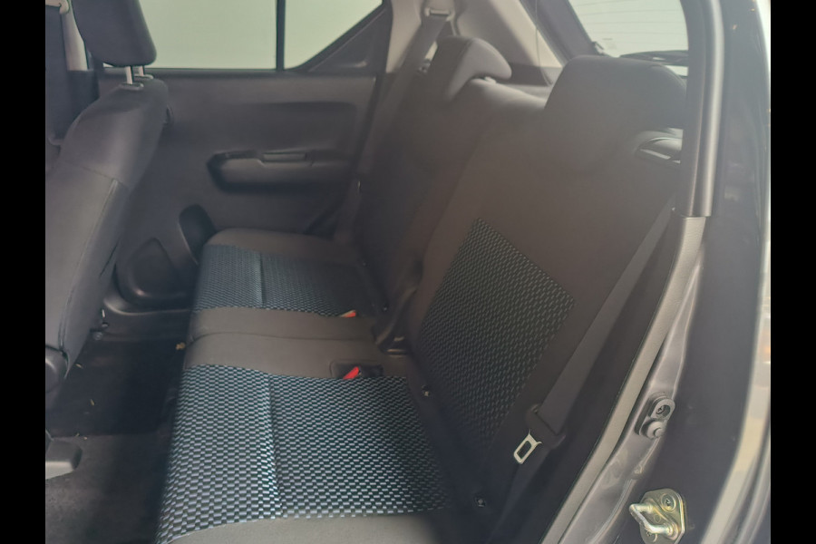 Suzuki Ignis 1.2 Smart Hybrid Style Automaat uit 2020 Rijklaar + 12 maanden Bovag-garantie Henk Jongen Auto's in Helmond,  al 50 jaar service zoals 't hoort!