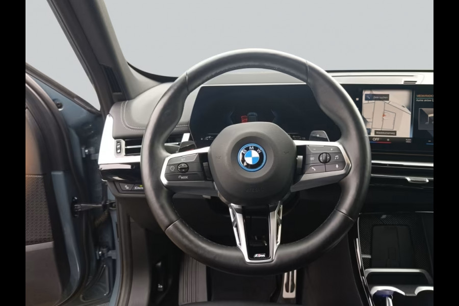 BMW X1 xDrive30e M-SPORT ** LED, LEDER, DR. ASS+, MEMORY, TREKH, 20-inch LMV, H&K SOUND ** 1e EIG - UNFALLFREI ** ** INFORMEER OOK NAAR ONZE AANTREKKELIJKE FINANCIAL-LEASE TARIEVEN **