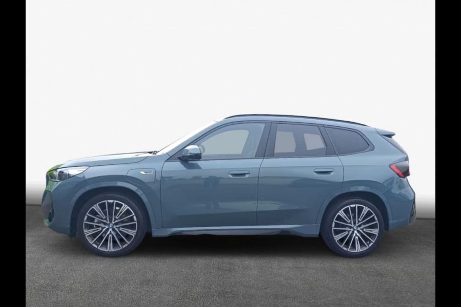 BMW X1 xDrive30e M-SPORT ** LED, LEDER, DR. ASS+, MEMORY, TREKH, 20-inch LMV, H&K SOUND ** 1e EIG - UNFALLFREI ** ** INFORMEER OOK NAAR ONZE AANTREKKELIJKE FINANCIAL-LEASE TARIEVEN **