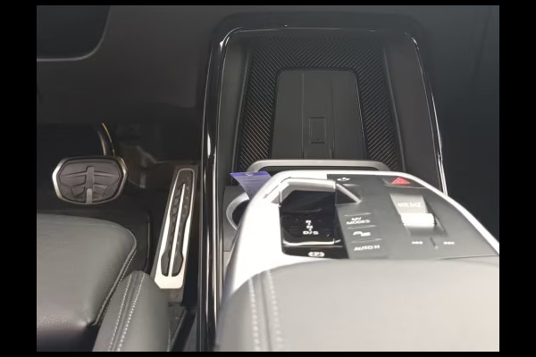 BMW X1 xDrive30e M-SPORT ** LED, LEDER, DR. ASS+, MEMORY, TREKH, 20-inch LMV, H&K SOUND ** 1e EIG - UNFALLFREI ** ** INFORMEER OOK NAAR ONZE AANTREKKELIJKE FINANCIAL-LEASE TARIEVEN **