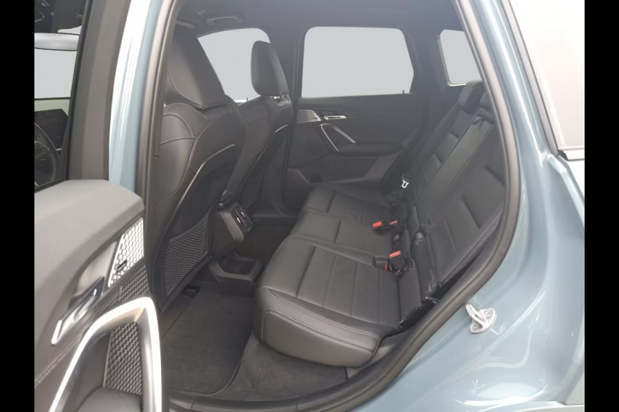 BMW X1 xDrive30e M-SPORT ** LED, LEDER, DR. ASS+, MEMORY, TREKH, 20-inch LMV, H&K SOUND ** 1e EIG - UNFALLFREI ** ** INFORMEER OOK NAAR ONZE AANTREKKELIJKE FINANCIAL-LEASE TARIEVEN **