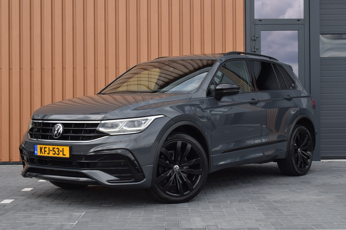 Volkswagen Tiguan 1.4 TSI eHybrid R-Line Black Style | Leer | Camera | Trekhaak