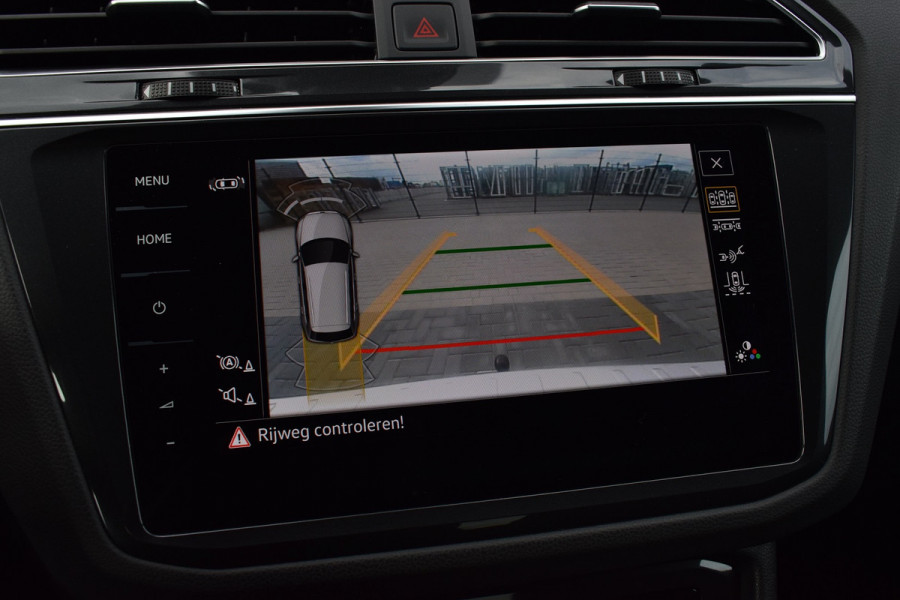 Volkswagen Tiguan 1.4 TSI eHybrid R-Line Black Style | Leer | Camera | Trekhaak
