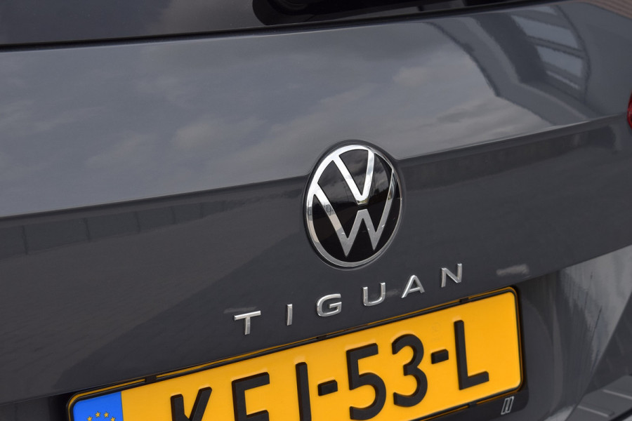 Volkswagen Tiguan 1.4 TSI eHybrid R-Line Black Style | Leer | Camera | Trekhaak
