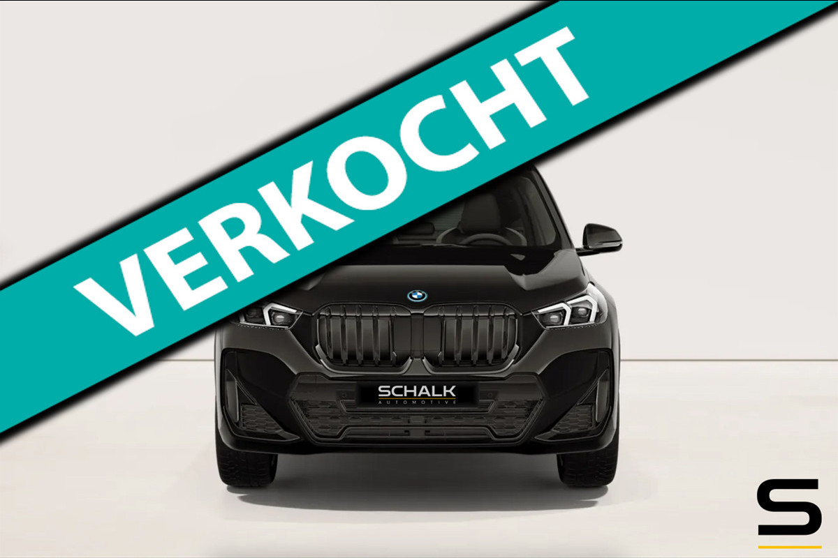 BMW X1 XDrive30e|M-sportpakket|Pano|Cam|Leder|Sportstoelen