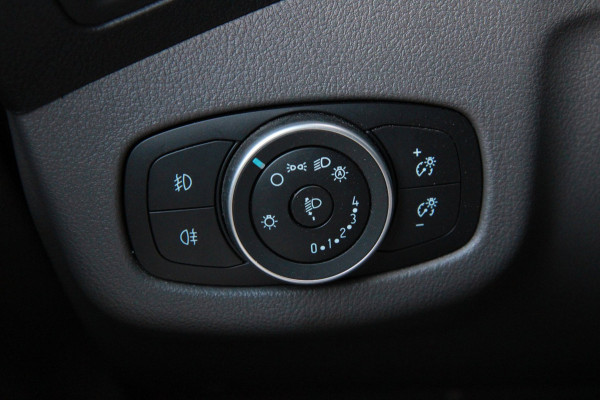 Ford Transit Connect 1.5 EcoBlue 120PK L2 Limited / Camera / Stoel verw / Adaptief cruis