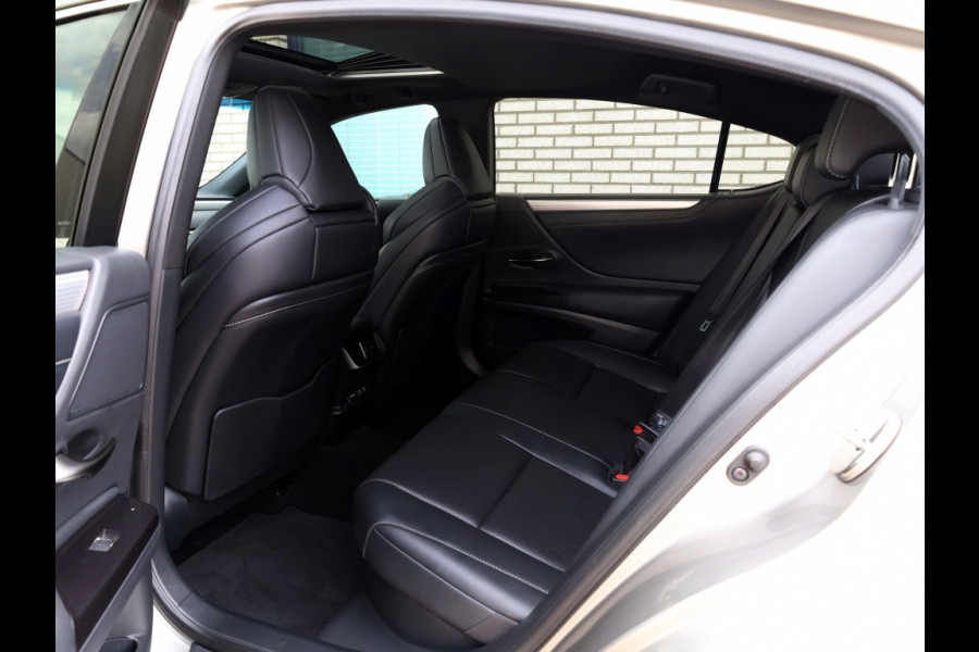 Lexus ES 300h F Sport Line | 360 Camera | Premium Navi | Dodehoek