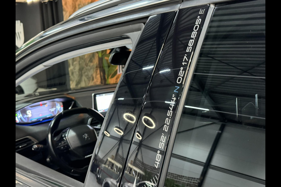 Peugeot 5008 1.2 PureTech Crossway 7P. Garantie Trekhaak Carplay 360 Camera Blindspot Cruise Navi Clima Led Lane Sfeer Rijklaar