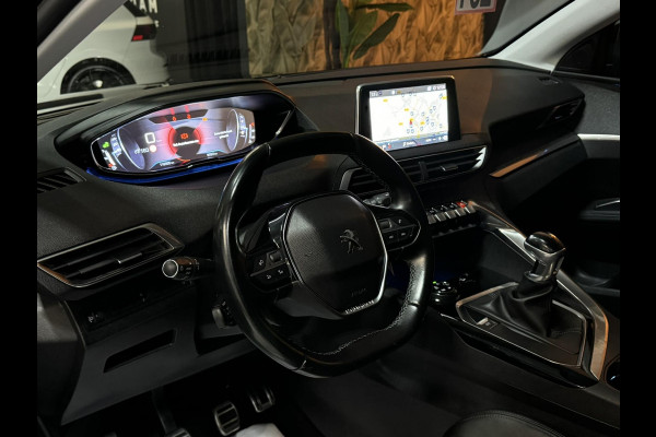 Peugeot 5008 1.2 PureTech Crossway 7P. Garantie Trekhaak Carplay 360 Camera Blindspot Cruise Navi Clima Led Lane Sfeer Rijklaar