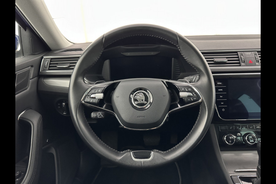 Škoda Superb Combi 1.4 TSI iV Sportline Business (Plug-in) (INCL.BTW) *PANO | ADAPTIVE-CRUISE | LEATHER-MICROFIBRE | FULL-LED | BLINDSPOT | MEMORY-PACK | TOP-VIEW | HEATED-COMFORTSEATS | KEYLESS | DIGI-COCKPIT | NAVI-FULLMAP | ECC | PDC | 19''ALU*