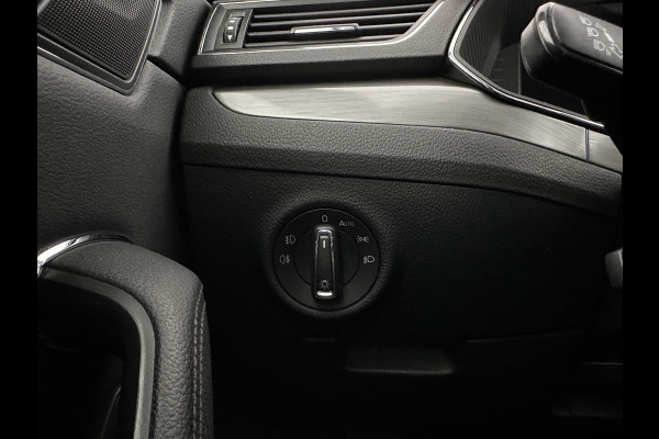 Škoda Superb Combi 1.4 TSI iV Sportline Business (Plug-in) (INCL.BTW) *PANO | ADAPTIVE-CRUISE | LEATHER-MICROFIBRE | FULL-LED | BLINDSPOT | MEMORY-PACK | TOP-VIEW | HEATED-COMFORTSEATS | KEYLESS | DIGI-COCKPIT | NAVI-FULLMAP | ECC | PDC | 19''ALU*