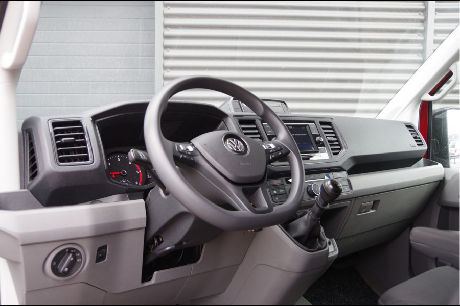 Volkswagen Crafter 35 2.0 TDI L3H3(L2H2) 3-ZITS, 177PK, TREKHAAK, CAMERA, ADAPT. CRUISE, VOORRUIT VERWARMING, CARPLAY