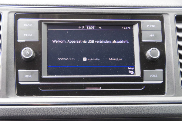 Volkswagen Crafter 35 2.0 TDI L3H3(L2H2) 3-ZITS, 177PK, TREKHAAK, CAMERA, ADAPT. CRUISE, VOORRUIT VERWARMING, CARPLAY