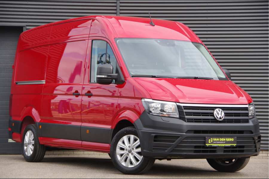 Volkswagen Crafter 35 2.0 TDI L3H3(L2H2) 3-ZITS, 177PK, TREKHAAK, CAMERA, ADAPT. CRUISE, VOORRUIT VERWARMING, CARPLAY
