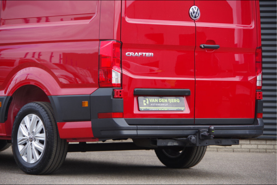 Volkswagen Crafter 35 2.0 TDI L3H3(L2H2) 3-ZITS, 177PK, TREKHAAK, CAMERA, ADAPT. CRUISE, VOORRUIT VERWARMING, CARPLAY