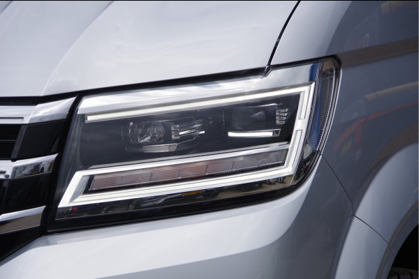 Volkswagen Crafter 35 2.0 TDI L3H3 75 EDITION 177PK AUT. LED, LEDER, TREKHAAK, ERGO ACTIVE GEVEERDE STOEL, STUURVERWARMING, STOELVERWARMING, VOORRU