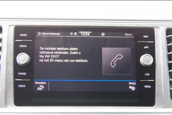 Volkswagen Crafter 35 2.0 TDI L3H3 75 EDITION 177PK AUT. LED, LEDER, TREKHAAK, ERGO ACTIVE GEVEERDE STOEL, STUURVERWARMING, STOELVERWARMING, VOORRU