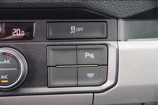 Volkswagen Crafter 35 2.0 TDI L3H3 75 EDITION 177PK AUT. LED, LEDER, TREKHAAK, ERGO ACTIVE GEVEERDE STOEL, STUURVERWARMING, STOELVERWARMING, VOORRU